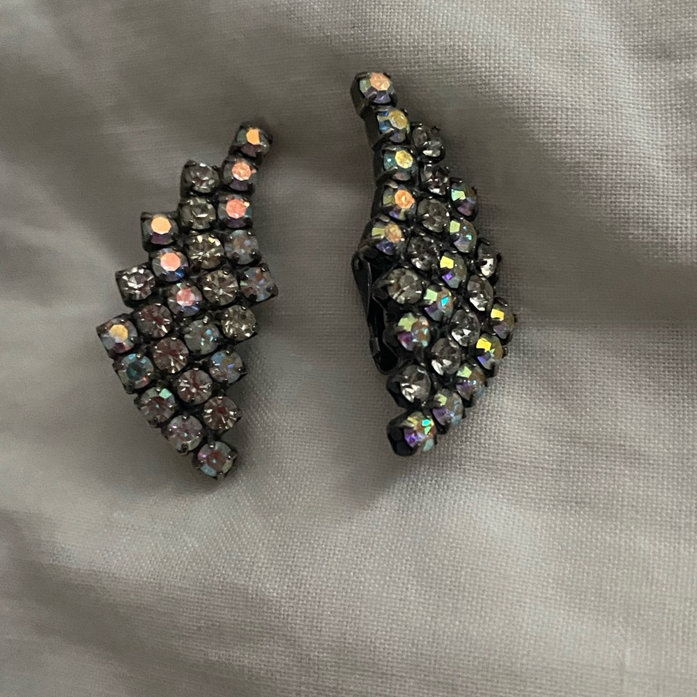 Crystal clip on earrings